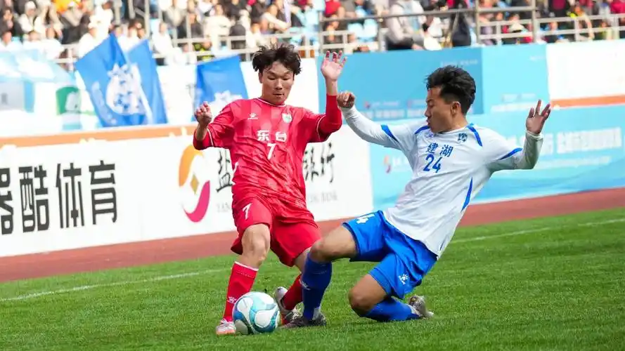 欧冠对决：多特蒙德 VS 利物浦